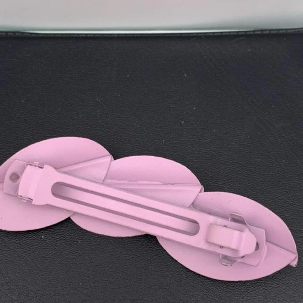 Vintage 80's metal lavender hair barrette / clip